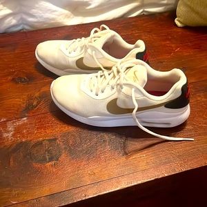 Womens Nike athletic shoes